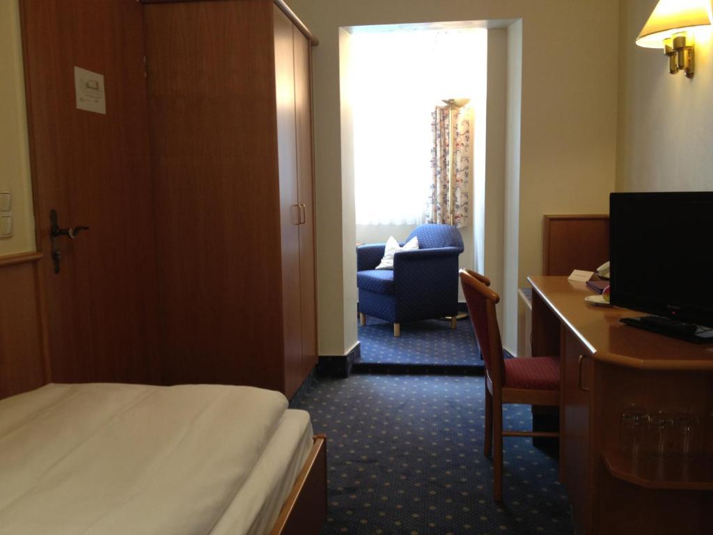 Hohenzollern Hotel บาดนอยเอินอาห์-อาร์ไวเลอร์ ห้อง รูปภาพ