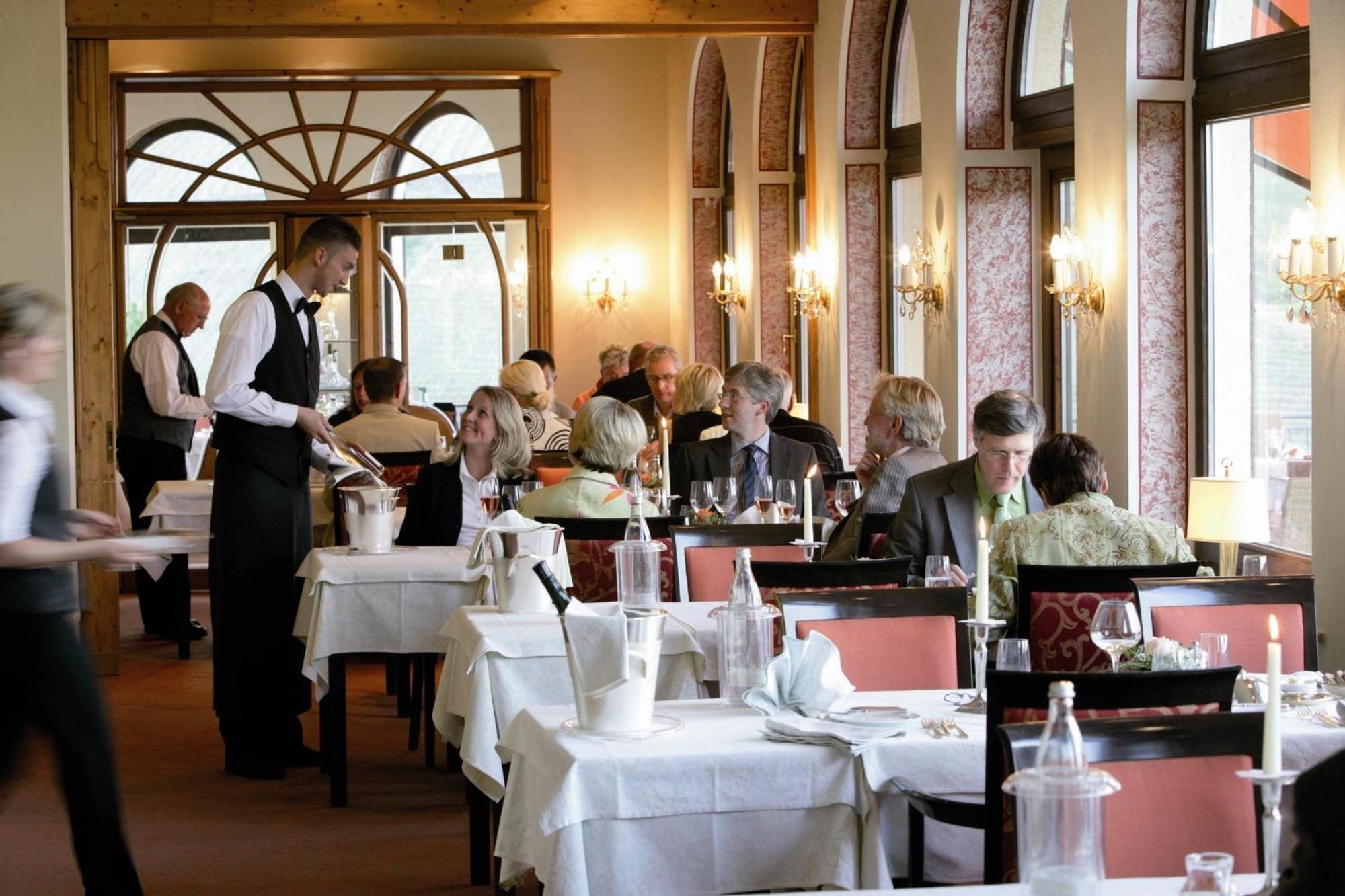 Hohenzollern Hotel บาดนอยเอินอาห์-อาร์ไวเลอร์ ภายนอก รูปภาพ